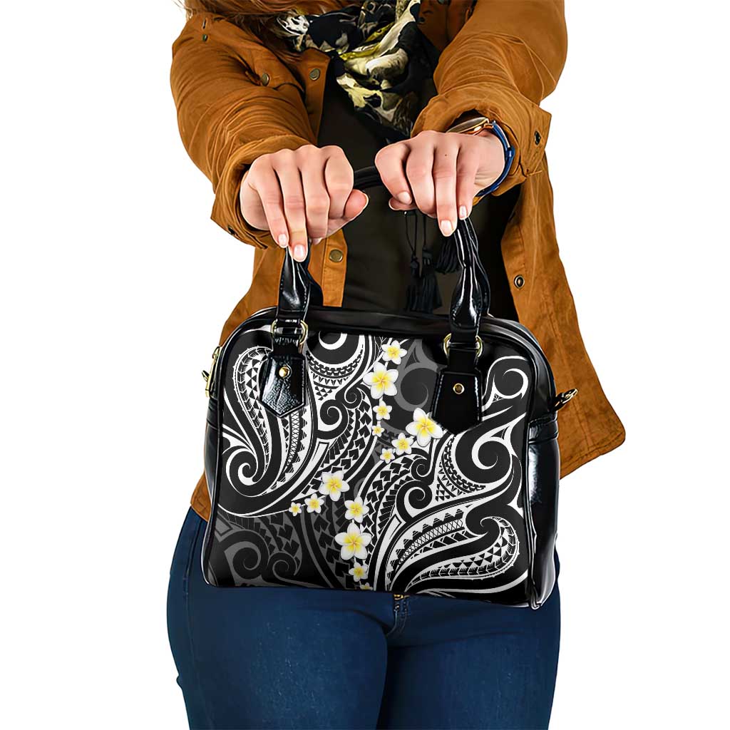 Plumeria With Black Polynesian Tattoo Pattern Shoulder Handbag LT05 One Size Black - Polynesian Pride