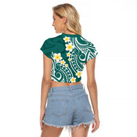 Plumeria With Teal Polynesian Tattoo Pattern Raglan Cropped T Shirt