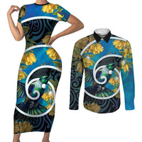 New Zealand Tui Bird Couples Matching Short Sleeve Bodycon Dress and Long Sleeve Button Shirt Maori Koru With Kowhai Flowers LT05 Black - Polynesian Pride
