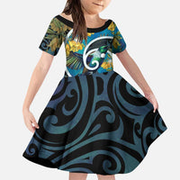 New Zealand Tui Bird Family Matching Off Shoulder Maxi Dress and Hawaiian Shirt Maori Koru With Kowhai Flowers LT05 Daughter's Dress Black - Polynesian Pride