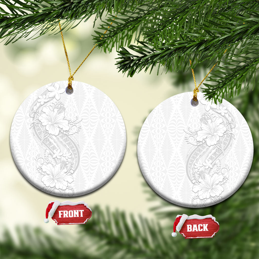 Tokelau White Sunday Ceramic Ornament Elegant Hibiscus Polynesian Tribal Pattern LT05 Circle White - Polynesian Pride