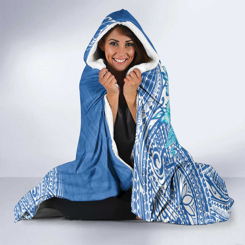 Hawaii Discoverers Day Hooded Blanket Polynesian Fish Hook With Hibiscus Blue LT05 - Polynesian Pride