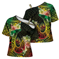Hawaii Discoverers Day Cross Shoulder Shirt Polynesian Fish Hook With Hibiscus Reggae LT05 - Polynesian Pride