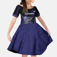 Personalised New Zealand Aotearoa Family Matching Off Shoulder Short Dress and Hawaiian Shirt Blue Marlin Fishing Maori Pattern LT05 Daughter's Dress Black - Polynesian Pride