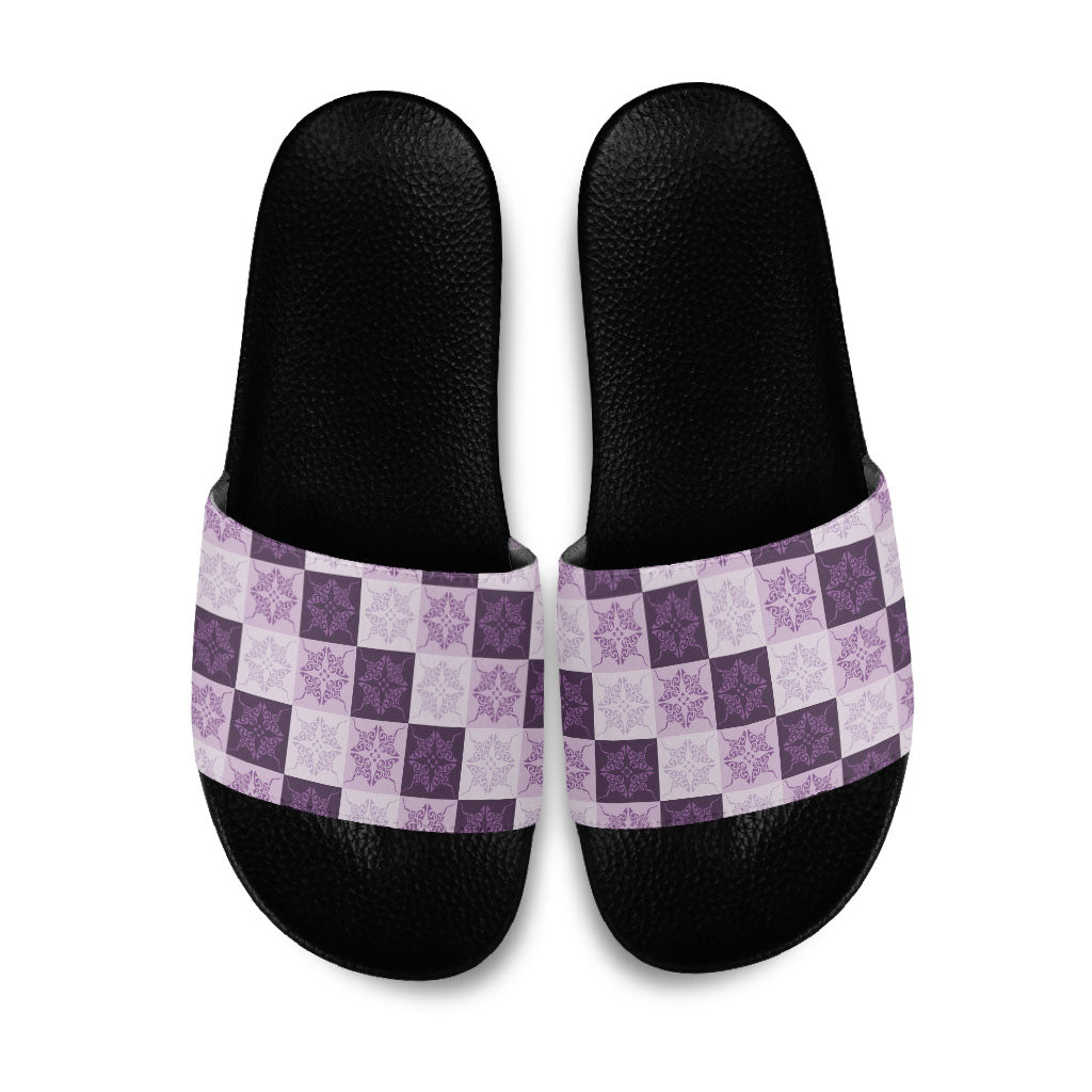 Lavender Manta Ray Hawaiian Quilt Motif Slide Sandals