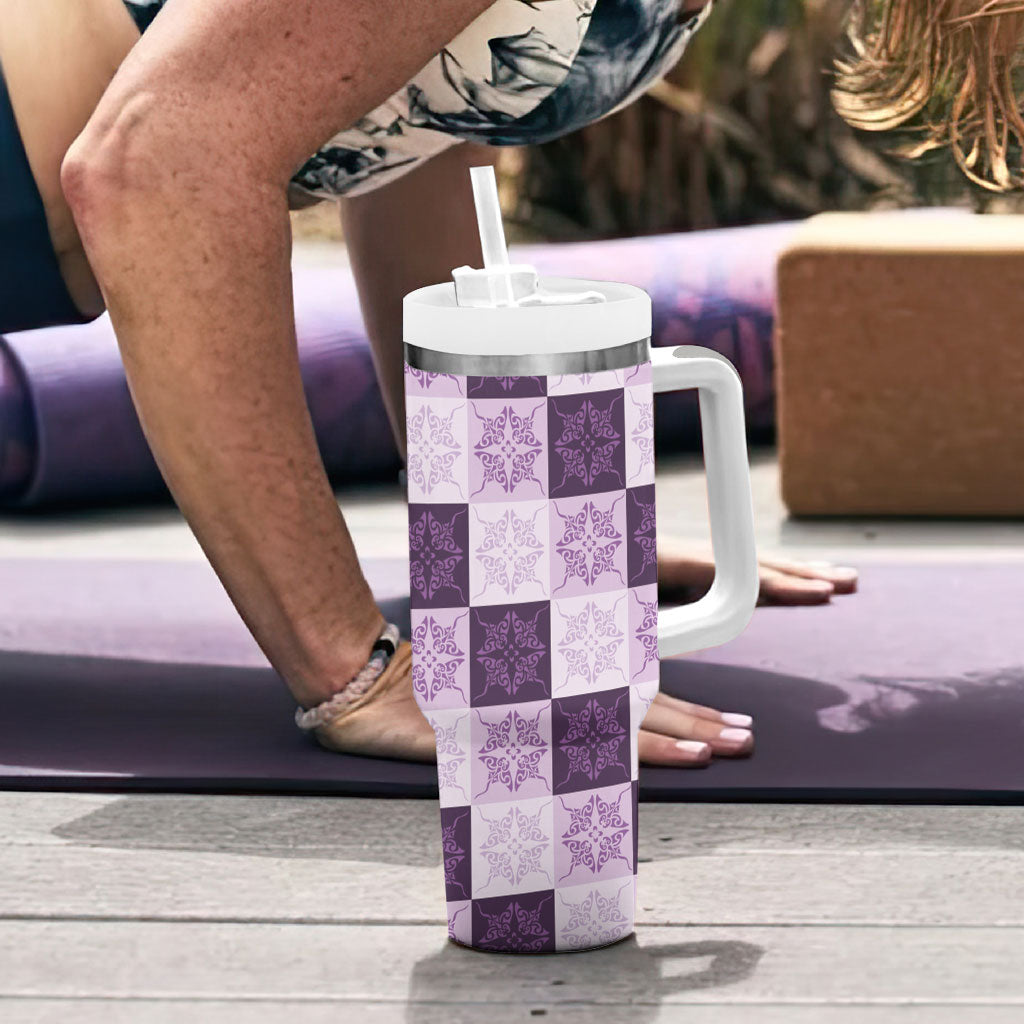 Lavender Manta Ray Hawaiian Quilt Motif Tumbler With Handle
