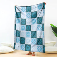 Cyan Manta Ray Hawaiian Quilt Motif Blanket