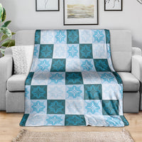 Cyan Manta Ray Hawaiian Quilt Motif Blanket