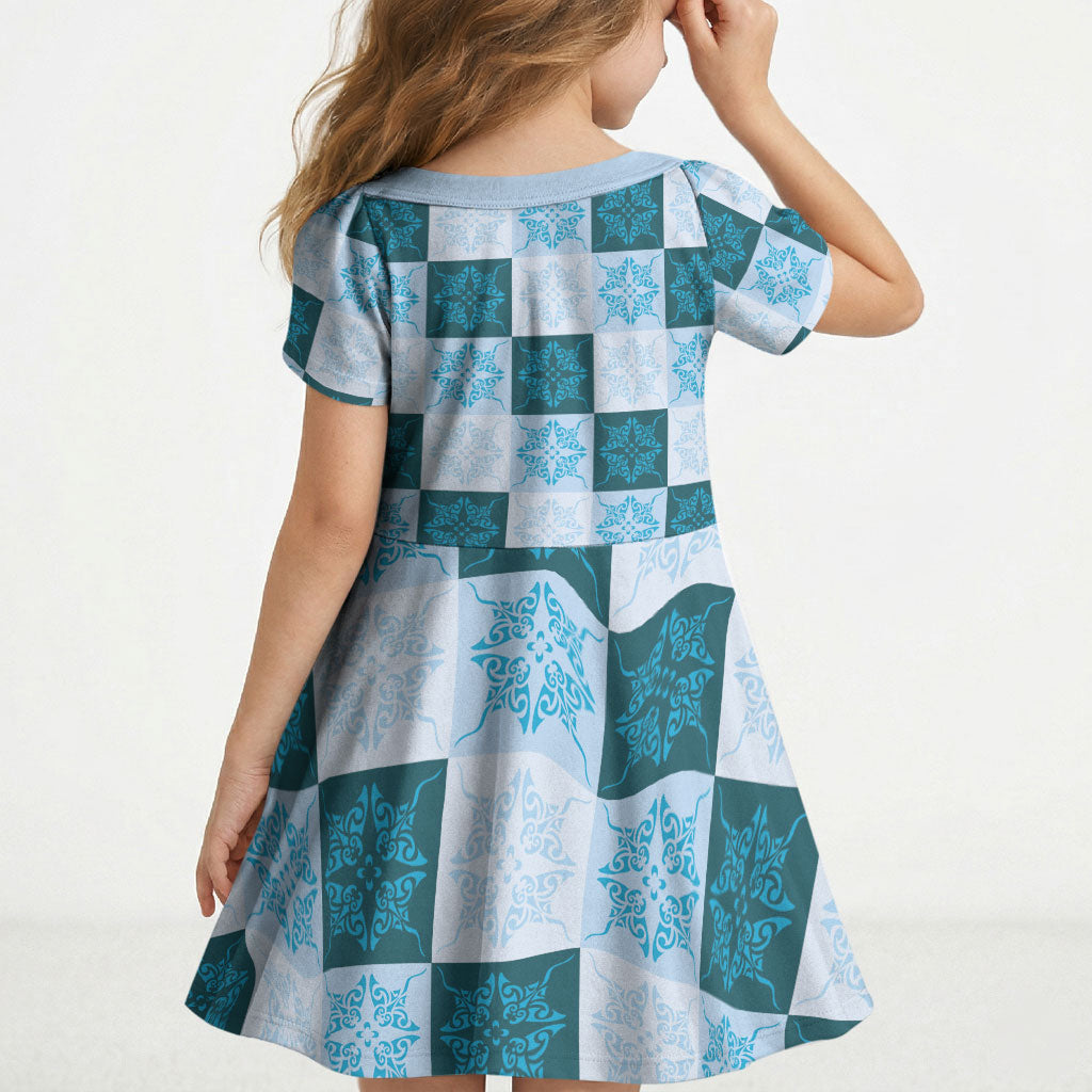Cyan Manta Ray Hawaiian Quilt Motif Kid Short Sleeve Dress