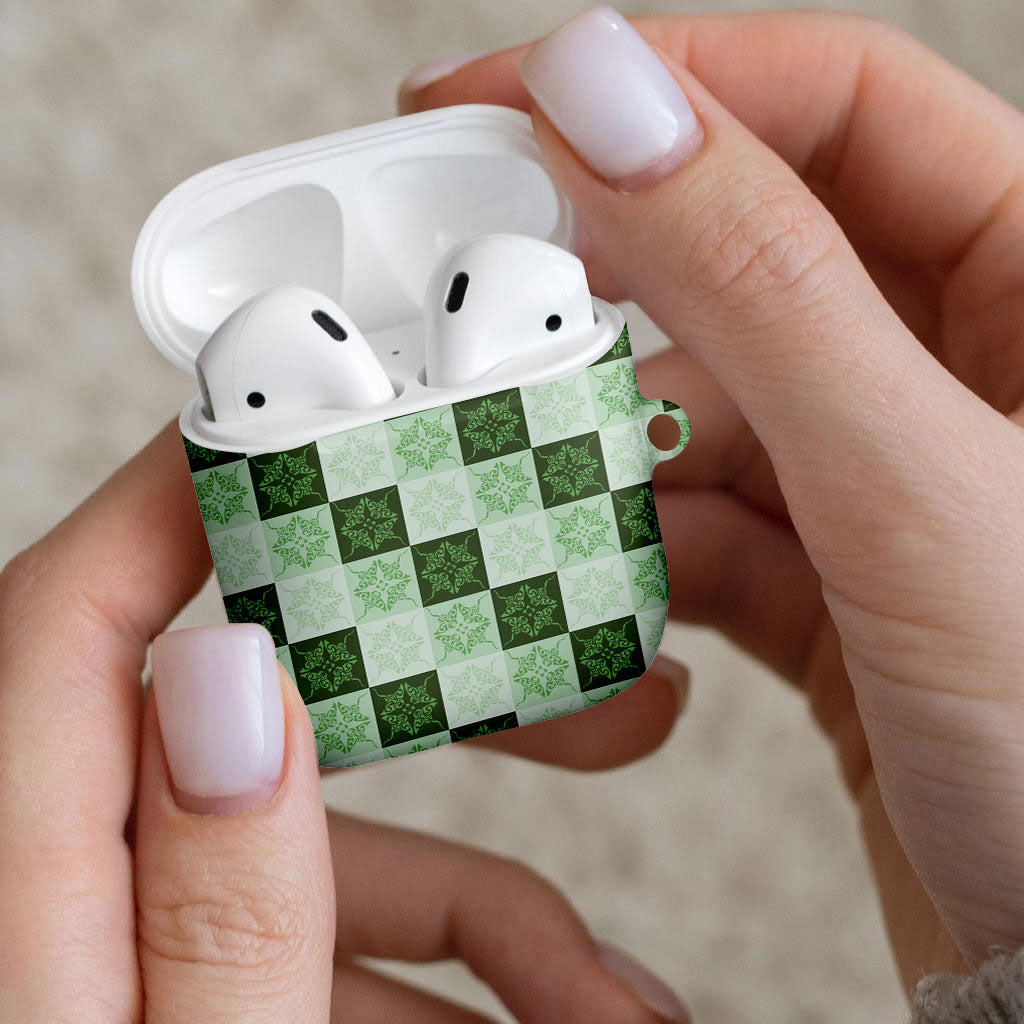 Sage Green Manta Ray Hawaiian Quilt Motif AirPods Case
