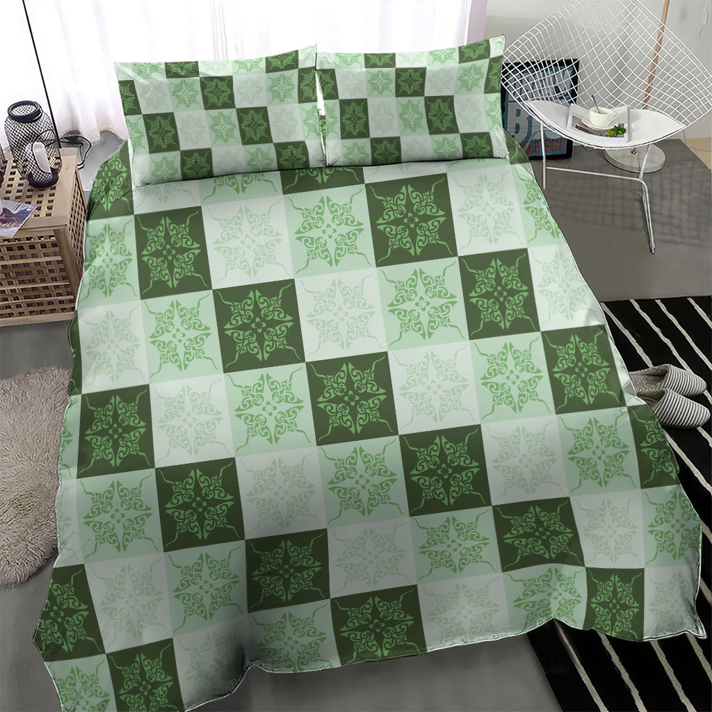 Sage Green Manta Ray Hawaiian Quilt Motif Bedding Set