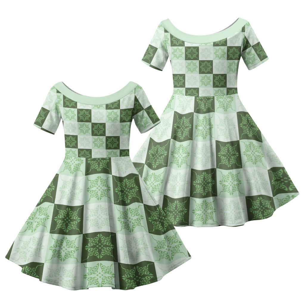 Sage Green Manta Ray Hawaiian Quilt Motif Family Matching Short Sleeve Bodycon Dress and Hawaiian Shirt