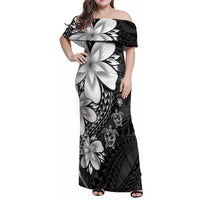 Polynesia Romantic Valentine Family Matching Off Shoulder Maxi Dress and Hawaiian Shirt Sea Turtle Couple With Black Plumeria LT05 Mom's Dress Black - Polynesian Pride