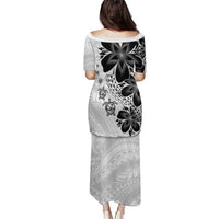 Polynesia Romantic Valentine Family Matching Puletasi and Hawaiian Shirt Sea Turtle Couple With White Plumeria
