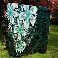 Polynesia Romantic Valentine Quilt Sea Turtle Couple With Aqua Gradient Plumeria