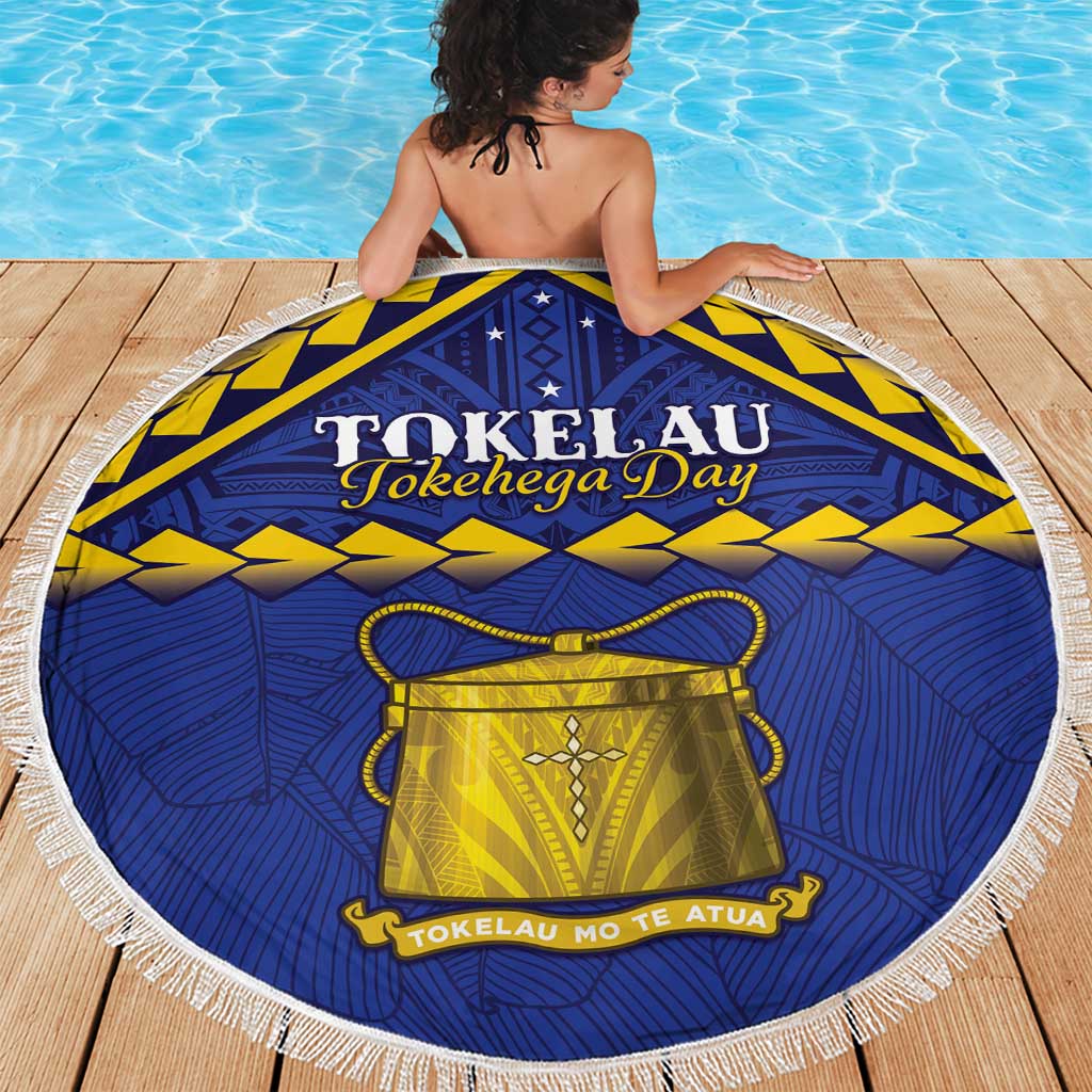 Tokelau Happy Tokehega Day Beach Blanket Polynesian Tribal Tattoo