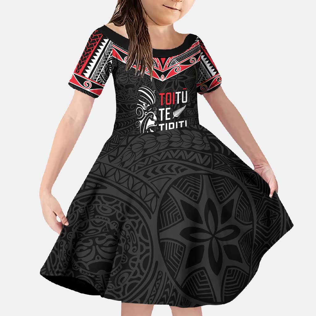 Aotearoa Toitu Te Tiriti Family Matching Off Shoulder Maxi Dress and Hawaiian Shirt New Zealand Honour The Treaty LT05 Daughter's Dress Black - Polynesian Pride