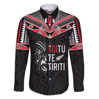 Aotearoa Toitu Te Tiriti Family Matching Off Shoulder Maxi Dress and Hawaiian Shirt New Zealand Honour The Treaty LT05 Dad's Shirt - Long Sleeve Black - Polynesian Pride