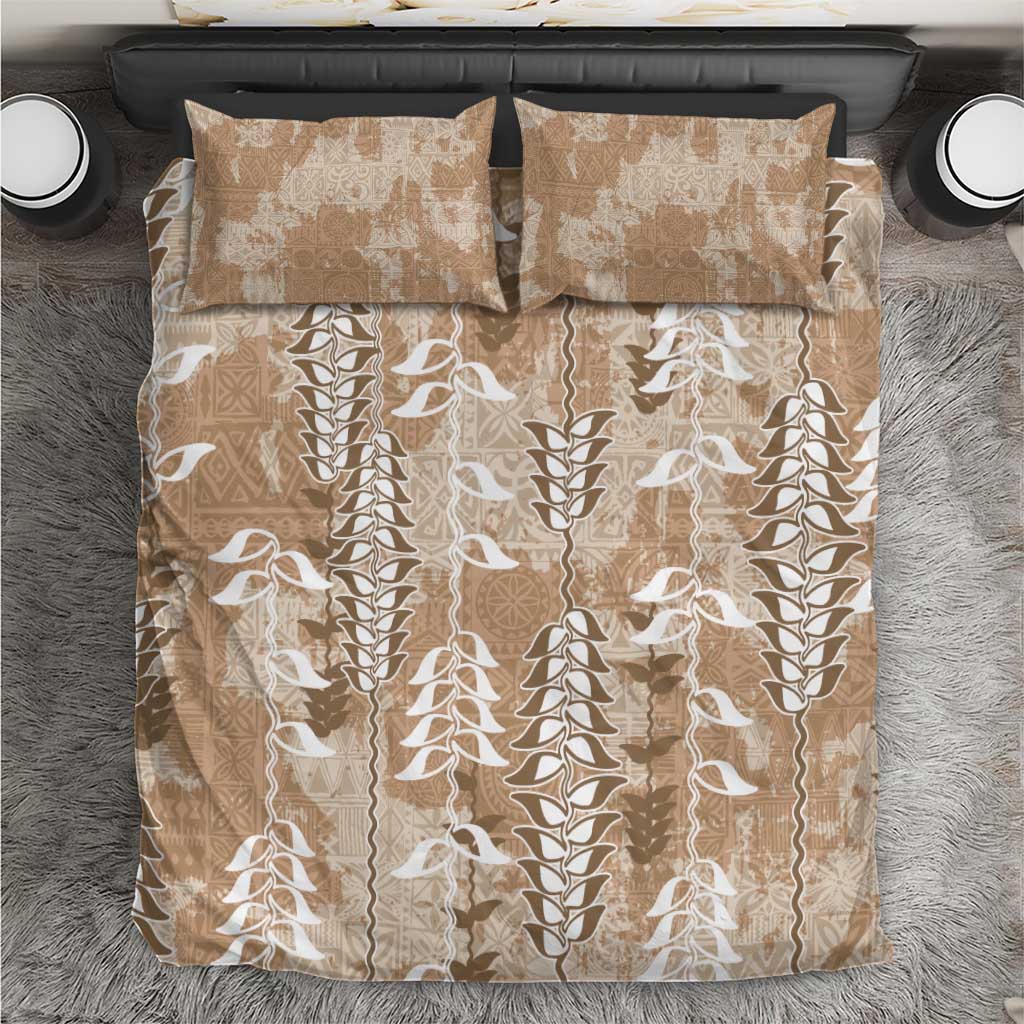 Beige Hawaii Tapa Pattern Bedding Set With Heliconia Vintage Style