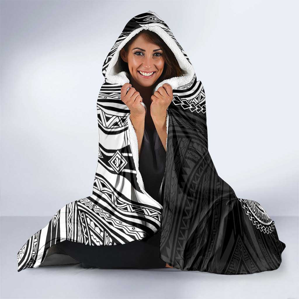 Hibiscus With Black Austronesian Tattoo Pattern Hooded Blanket - Polynesian Pride