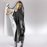 Hibiscus With Black Austronesian Tattoo Pattern Hooded Blanket - Polynesian Pride