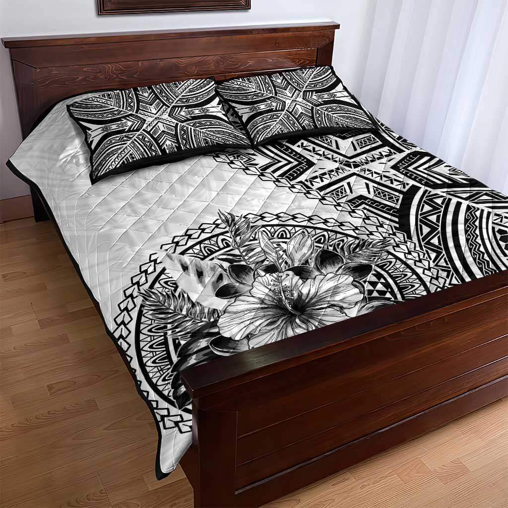 Hibiscus With White Austronesian Tattoo Pattern Quilt Bed Set - Polynesian Pride
