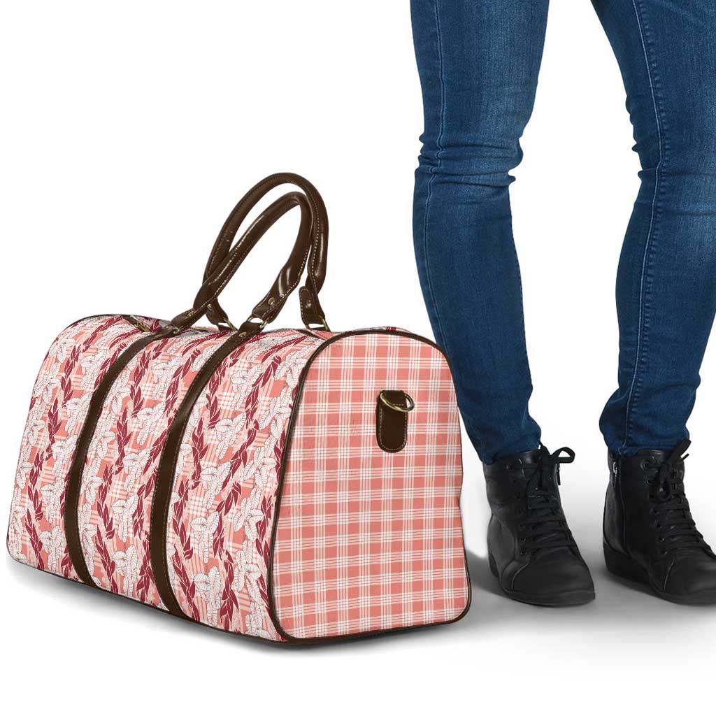 Hawaii Ti Leaf Maile Tuberose Lei Travel Bag With Hanalei Leaf Red