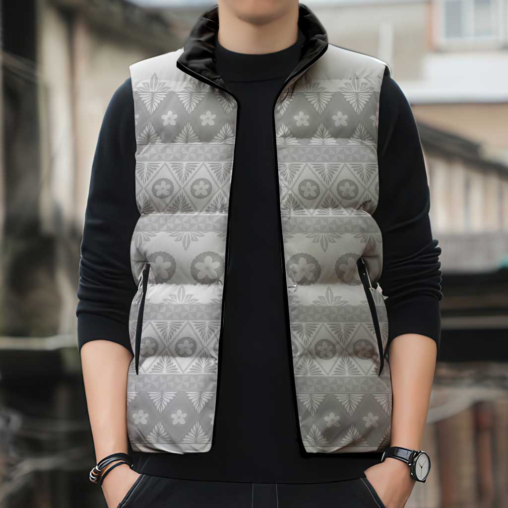 Tonga White Sunday Sleeveless Puffer Jacket Tongan Ngatu Siale Pattern - Polynesian Pride