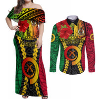 Vanuatu Couples Matching Off Shoulder Maxi Dress and Long Sleeve Button Shirts Vanuatuan Coat Of Arms Mix Pig Tusk Poynesian Pattern LT05 Reggae - Polynesian Pride