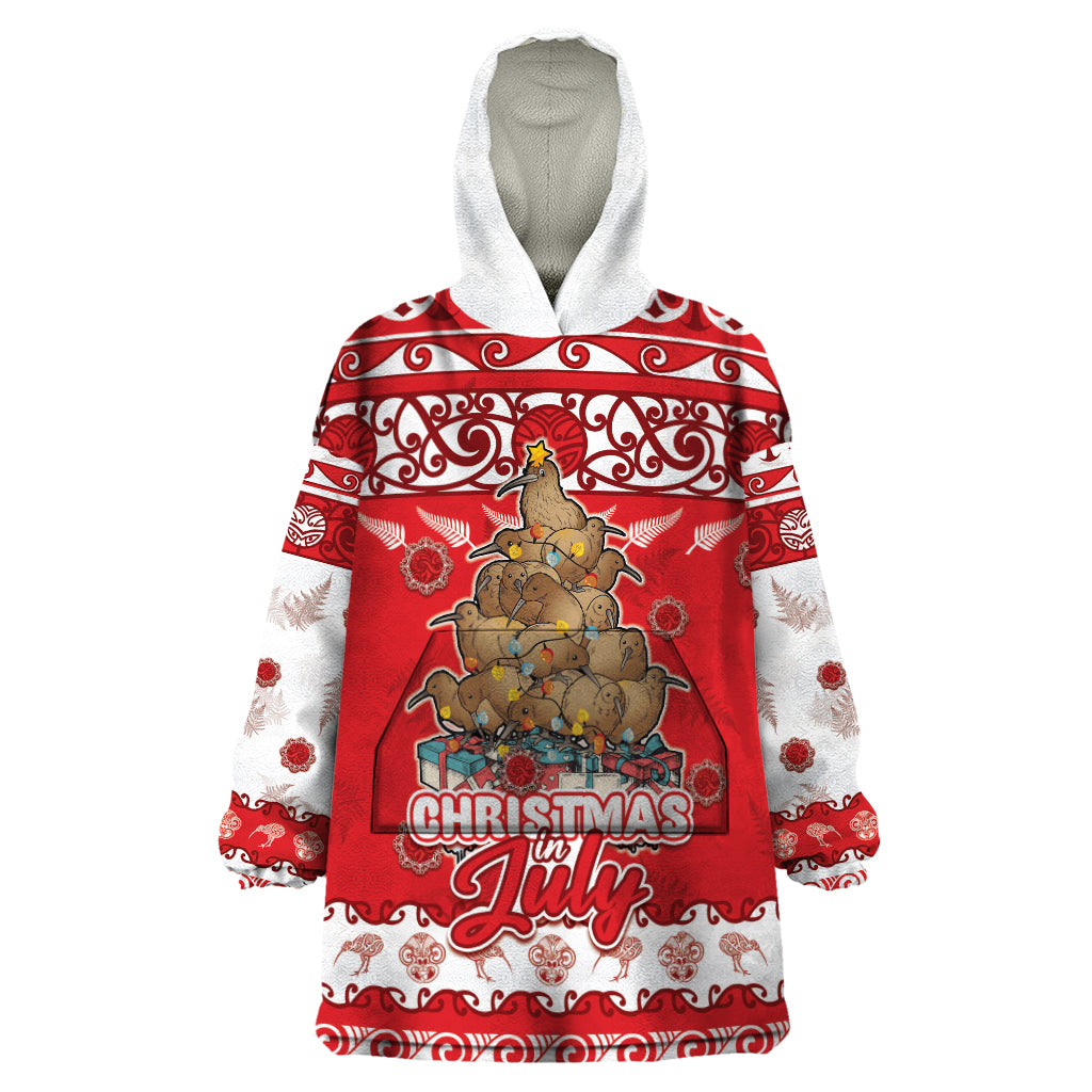 Personalised New Zealand Christmas In July Wearable Blanket Hoodie Maori Kiwi Xmas Tree - Red LT05 One Size Red - Polynesian Pride