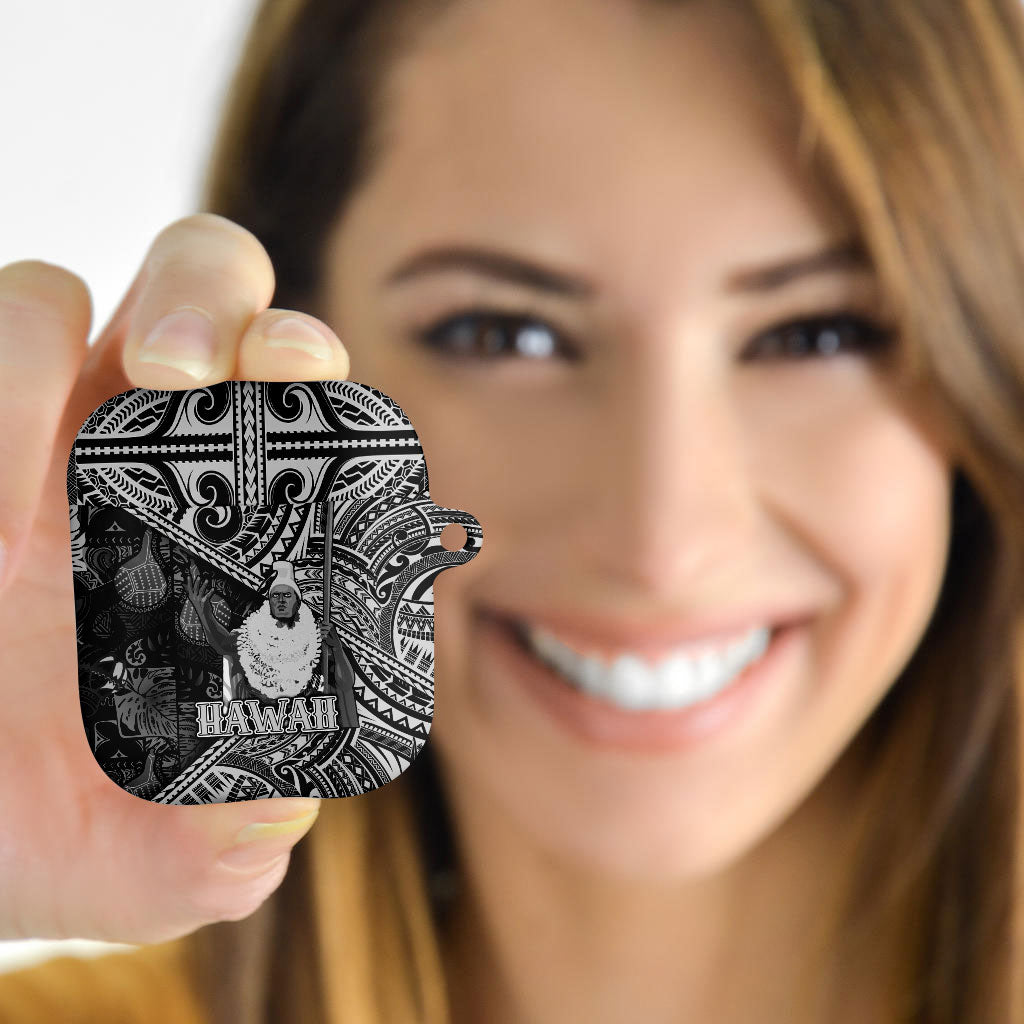 Hawaii King Kamehameha AirPods Case With Hawaiian Ipu Motifs Black Version