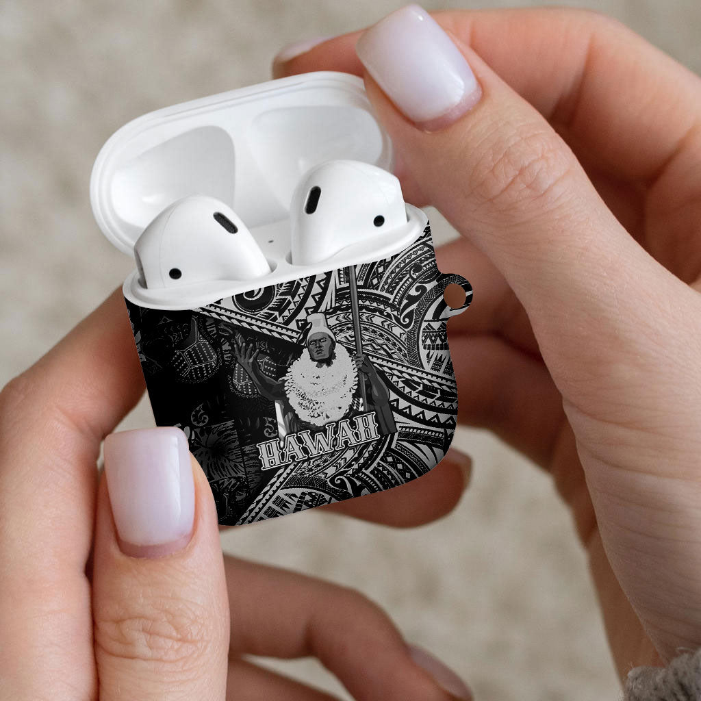Hawaii King Kamehameha AirPods Case With Hawaiian Ipu Motifs Black Version