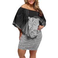 New Zealand Aotearoa Ruru Family Matching Off Shoulder Short Dress and Hawaiian Shirt Maori Fern Art Black LT05 Mom's Dress Black - Polynesian Pride