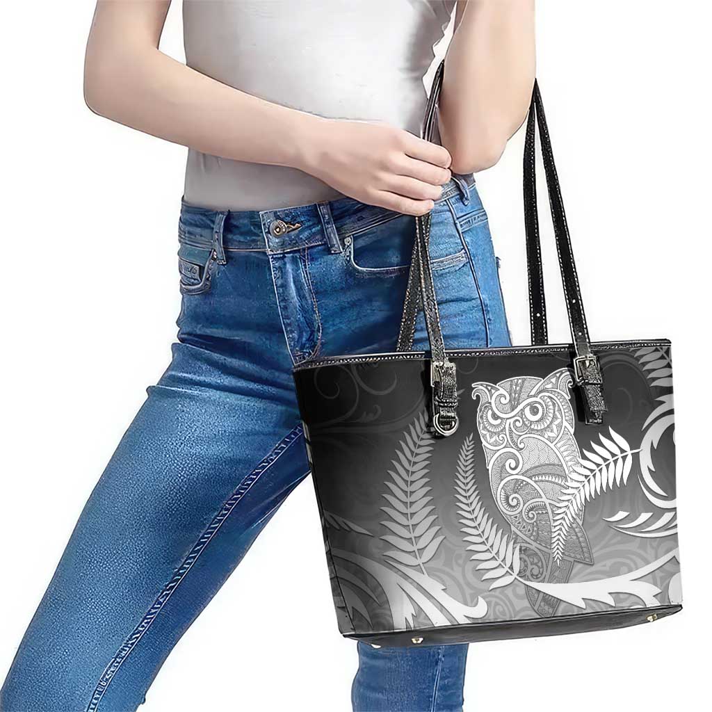 New Zealand Aotearoa Ruru Leather Tote Bag Maori Fern Art Black