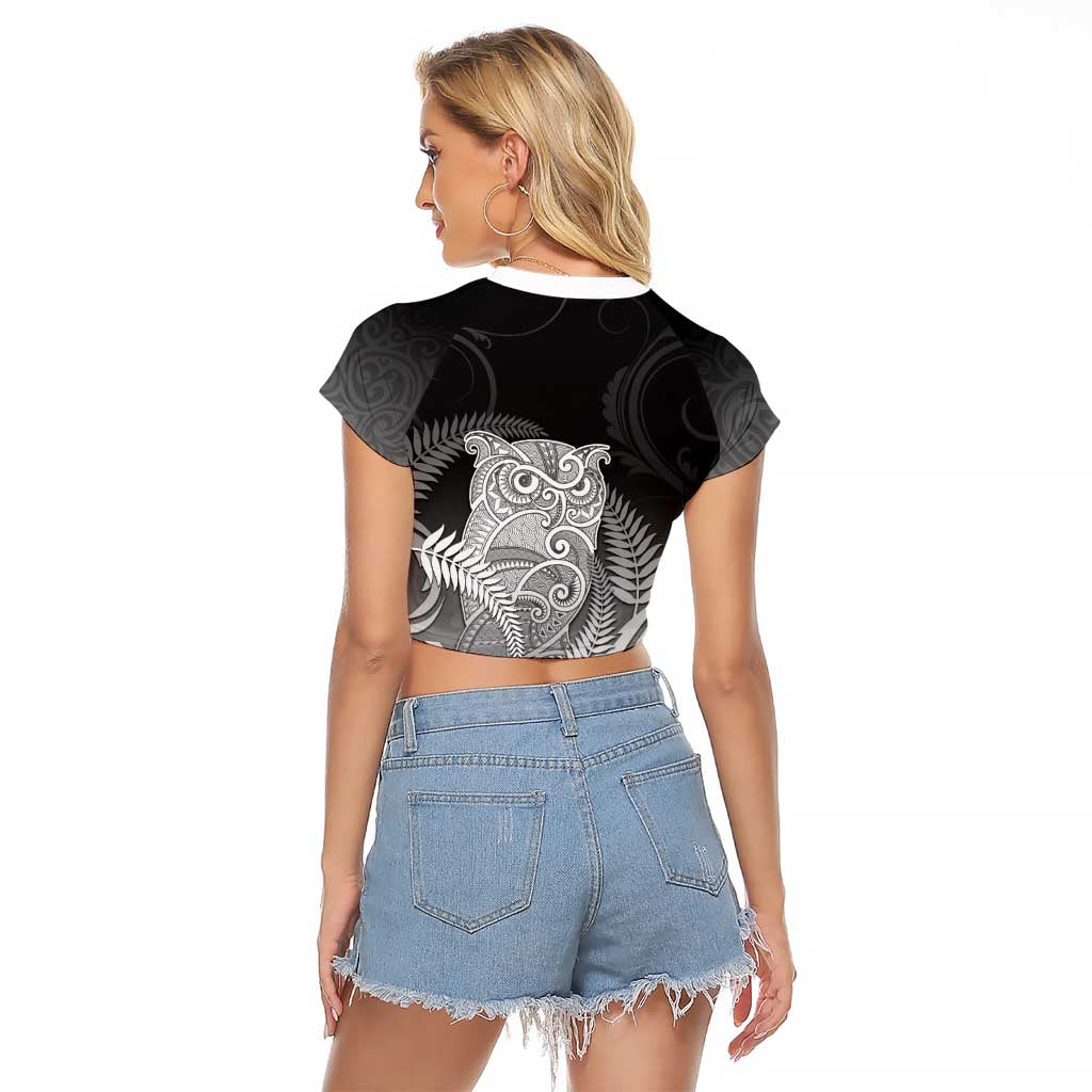 New Zealand Aotearoa Ruru Raglan Cropped T Shirt Maori Fern Art Black