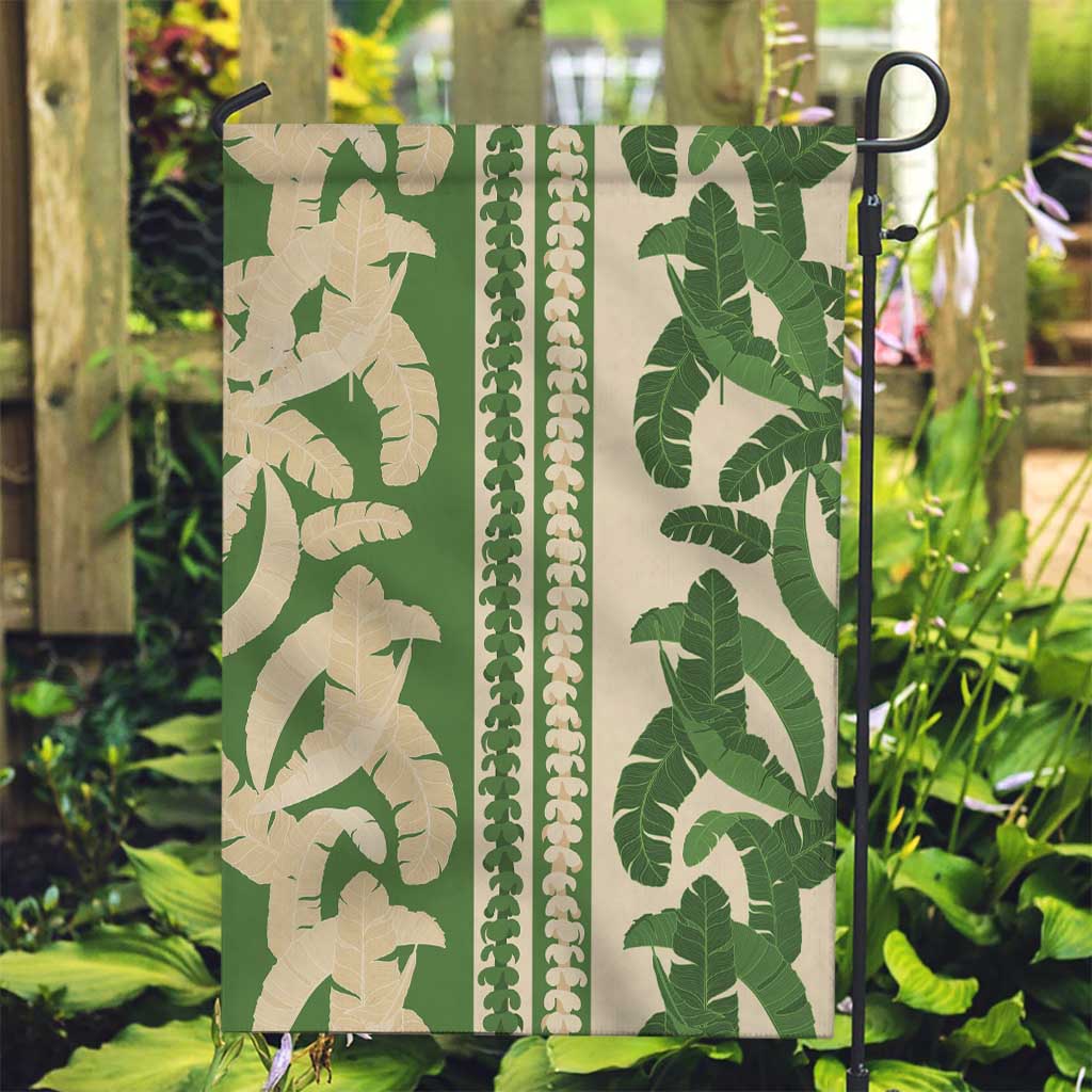 Hawaii Pua Kenikeni Lei Garden Flag With Lau Maia Green