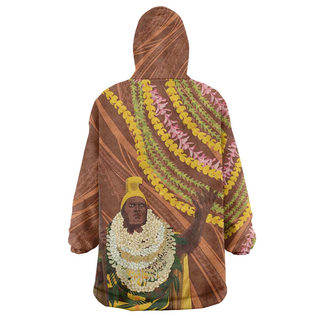 Hawaii King Kamehameha Wearable Blanket Hoodie Hawaiian Kakau Pattern With Leis