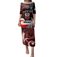 Aotearoa Toitu He Whakaputanga Family Matching Puletasi and Hawaiian Shirt Toitu Te Tiriti O Waitangi LT05 Mom's Dress Black - Polynesian Pride