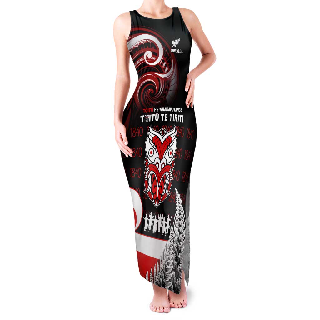 Aotearoa Toitu He Whakaputanga Family Matching Tank Maxi Dress and Hawaiian Shirt Toitu Te Tiriti O Waitangi LT05 Mom's Dress Black - Polynesian Pride