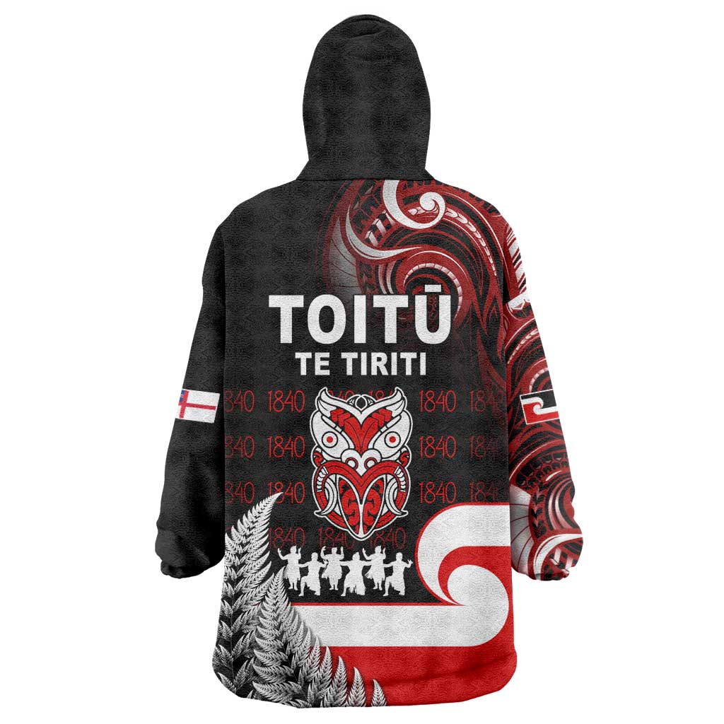 Aotearoa Toitu He Whakaputanga Wearable Blanket Hoodie Toitu Te Tiriti O Waitangi LT05 - Polynesian Pride