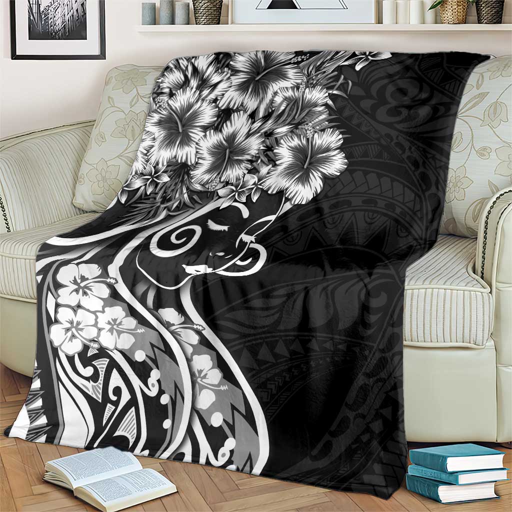 Polynesian Women's Day Blanket Black Hibiscus Flowers With Polynesian Pattern