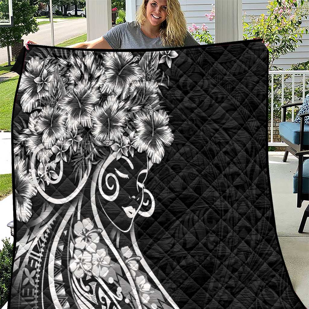 Polynesian Women's Day Quilt Black Hibiscus Flowers With Polynesian Pattern