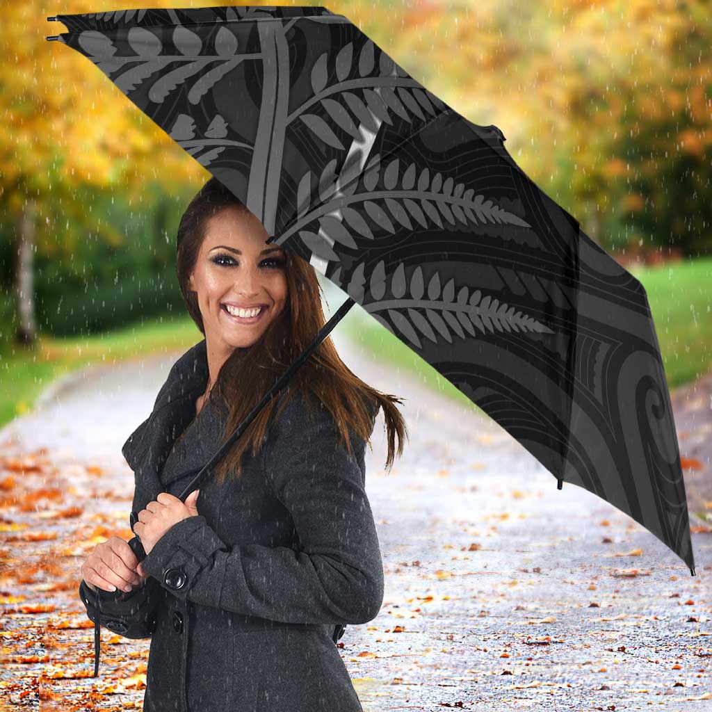 New Zealand Chur Bro Umbrella Maori Koru With Silver Fern