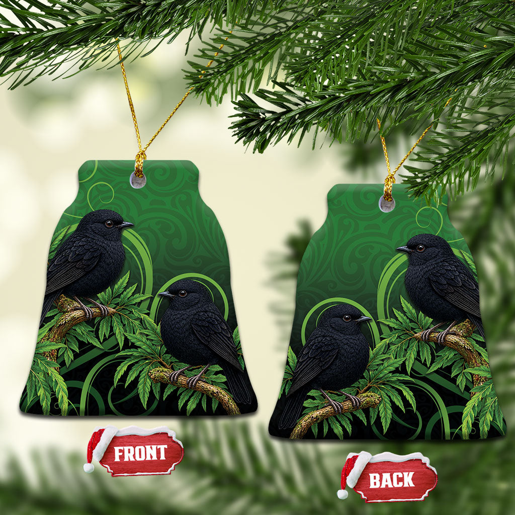 New Zealand Black Robin Ceramic Ornament Karure Maori Koru Art Tattoo LT05 Bell Flake Green - Polynesian Pride