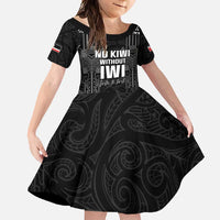 Aotearoa Toitu Te Tiriti Family Matching Summer Maxi Dress and Hawaiian Shirt No Kiwi Without Iwi LT05 Daughter's Dress Black - Polynesian Pride