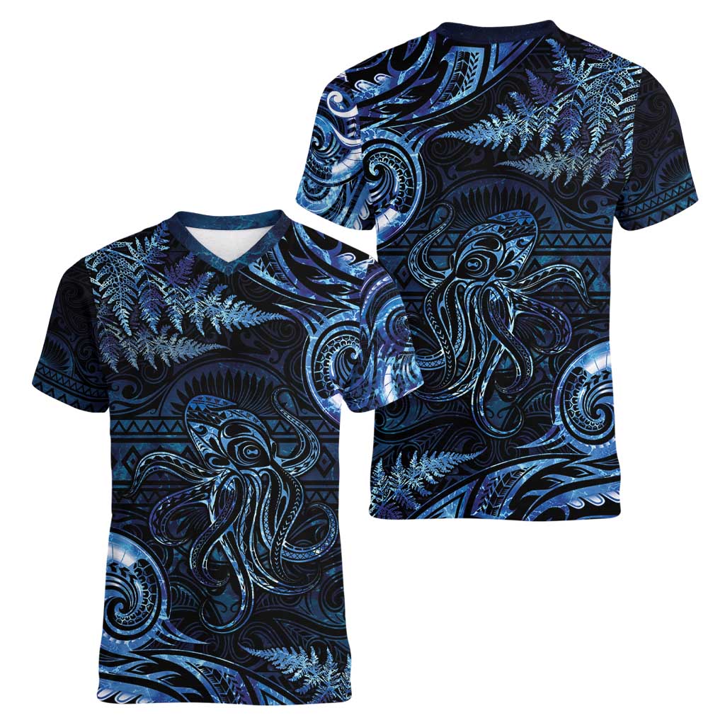 Aotearoa New Zealand Octopus Women V-Neck T-Shirt Silver Fern Maori Pattern