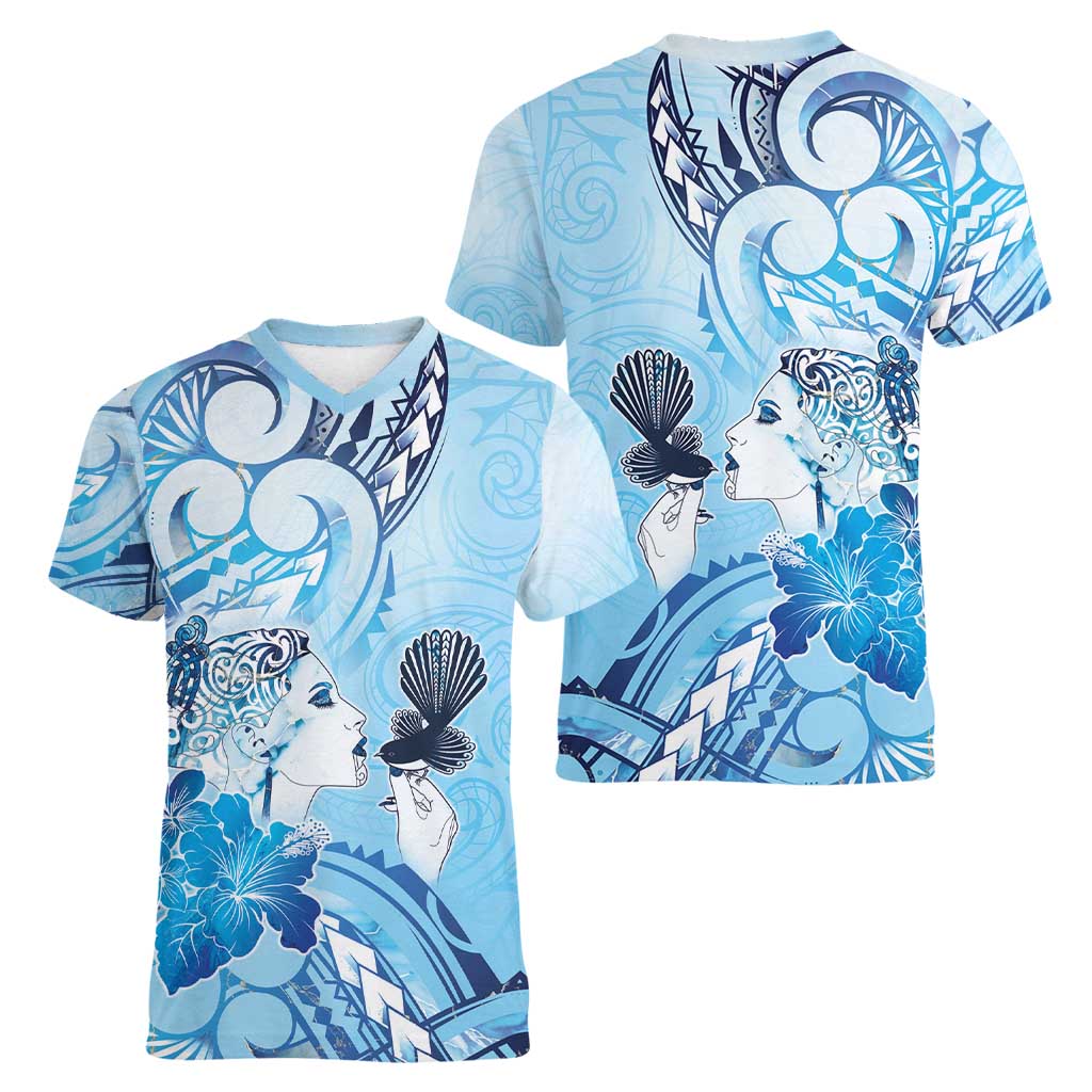 Aotearoa Maori Wahine Women V-Neck T-Shirt Fantail Bird Blue Gold Marble