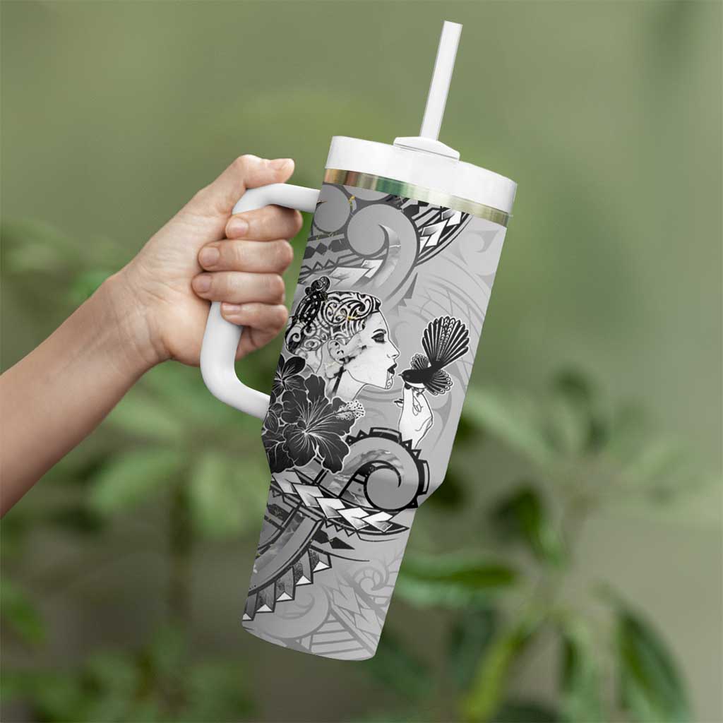 Aotearoa Maori Wahine Tumbler With Handle Fantail Bird Black Gold Marble