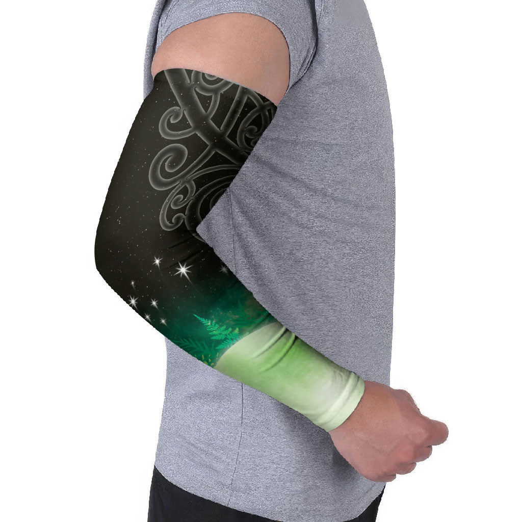 New Zealand Matariki Arm Sleeves Pleiades Star Cluster Green Galaxy