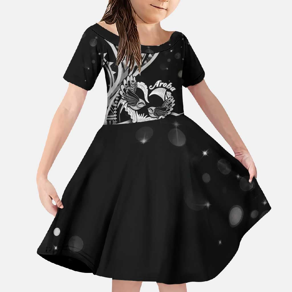 New Zealand Valentine Family Matching Off Shoulder Maxi Dress and Hawaiian Shirt Aroha Gray Piwakawaka LT05 Daughter's Dress Gray - Polynesian Pride